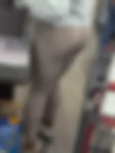 Nerdy ebony in lavender leggings