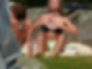 Bikini girls