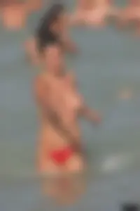 Sexy candid topless and nude beach girls