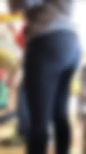 Hot Booty and Legs in Sweatpants Cafeteria Creepshots