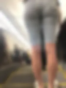 Gorgeous Hot Butt in Denim Tight Shorts at an Escalator Subway VPL Creepshot