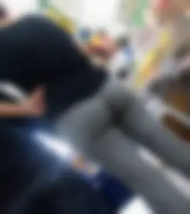 Milf with round and tight butt in gray leggings