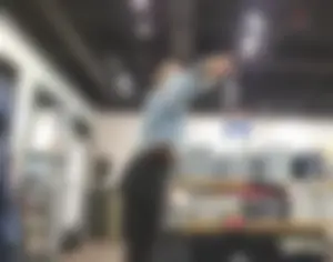 Smoking hot candid clothing store employee with a nice ass and vpl in black jeans