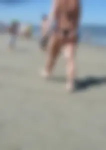 Thick bodied milf walking the beach in her black thong bikini praia especial