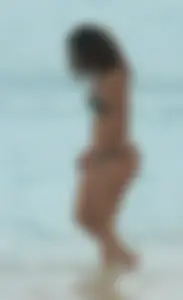 Bikini girls