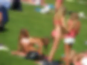 Bikini girls