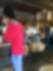 Starbucks milf sexy in light purple leggings with decent ass and mound