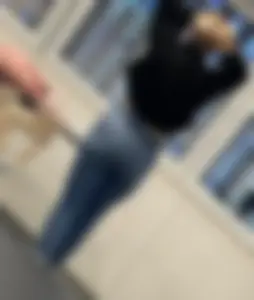 Girl in Jeans at the Office Creepshots Gallery