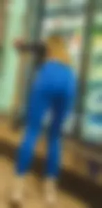 Fit Blonde with a tight ass bends over at the grocery store (oc)