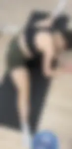 Thicc pawgfriend asked for a gym buddy (Gif’s @ end)(BEST CAPTURE YET)