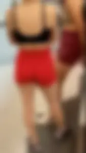 Latina sisters