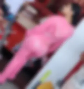 Bubble butt Latina Milf