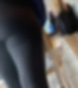 Tight leggings