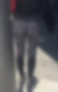 Hottie with a nice ass walking in patterned leggings
