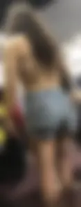 Thrift thot checking herself out in the giant mirror