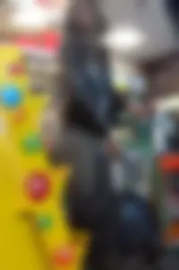 3 candid big booties shopping