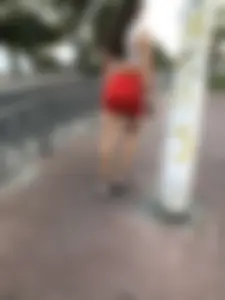 Hot candid chick in tight shorts with amazing hot legs waiting by the crosswalk street creepshot