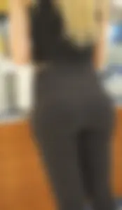 Nice Ass in Black Yoga Pants at the Store Creepshots