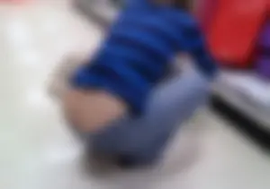 Nice buttcrack & cameltoe [not oc]😉
