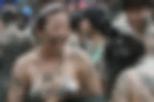 Boryeong Mud Fest 2008 girls mostly in bikinis