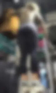 Hot butts in tights and leggings