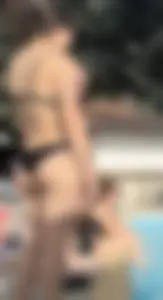MILF booty at the pool