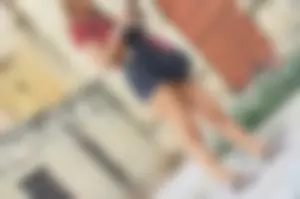 Nice girl in short shorts, nice cheeks