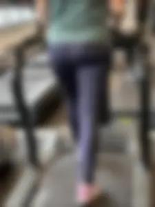 Triple catch: jiggly gym asses on treadmills