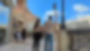 Latina with a booty VTL walking in front of me