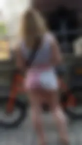 Sexy And Stocky Candid Girl in Shorts With Nice Legs, Standing on the Street