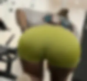 Pawg yellow gymshark shorts rdl bendovers Dolphins fan