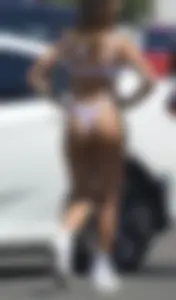 She’s spreading for us all to see (NON OC)