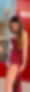 Hot t33n in long red dress. So amazing!