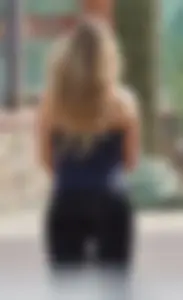 Thick fit blonde in leggings with a great ass and some cleavage