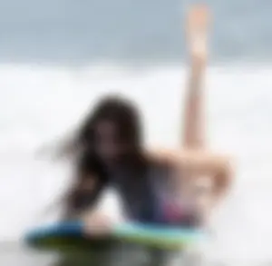 Kendall Jenner paparazzi pictures in bikinis