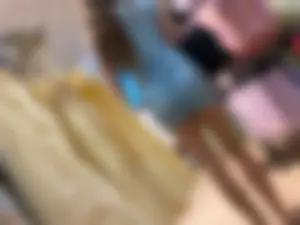 Amazing Creepshots of a Candid Girl in a Short Blue Dress