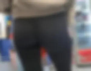 Nice ass in leggings
