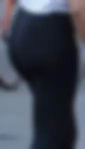 Thick blonde with big booty in Nike leggings showing vtl