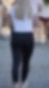 Thick blonde with big booty in Nike leggings showing vtl
