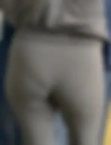 College Vpl Latina In Dark Grey Leggings Going Up The Stairs