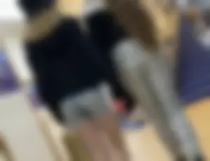 A lot of teens and milfs from today’s shopping trip