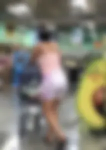 Thick Latina babe with a nice ass in tight patterned shorts