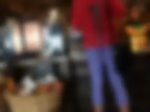 Starbucks milf sexy in light purple leggings with decent ass and mound