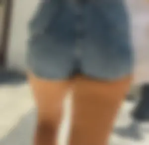 Incredible ass of pretty girl jean shorts