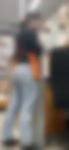 Unsuspecting HD ass round closeups
