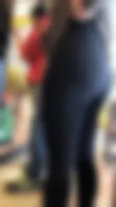 Hot Booty and Legs in Sweatpants Cafeteria Creepshots