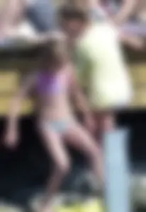 Bikini girls