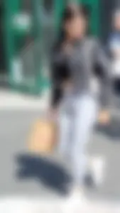Candid Girl in Leggings With an Amazing Body Street Creepshots