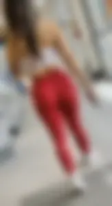 Awesome tight l@tina ass in red leggings