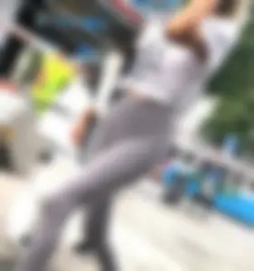 Skinny Teen in grey Leggings Part I - VPL